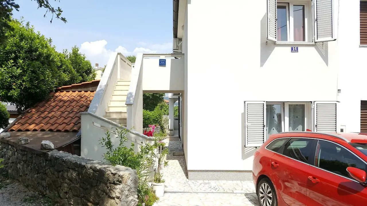 Vila Kraljica Malinska Apartment
